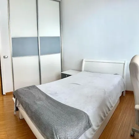 Apartment Triplex With Garden And Parking Belgrade